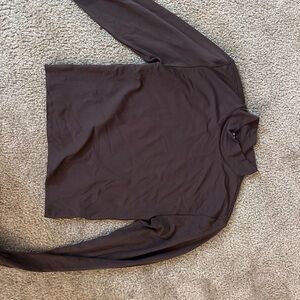 Aritzia Babaton Rich Brown Long Sleeve Top